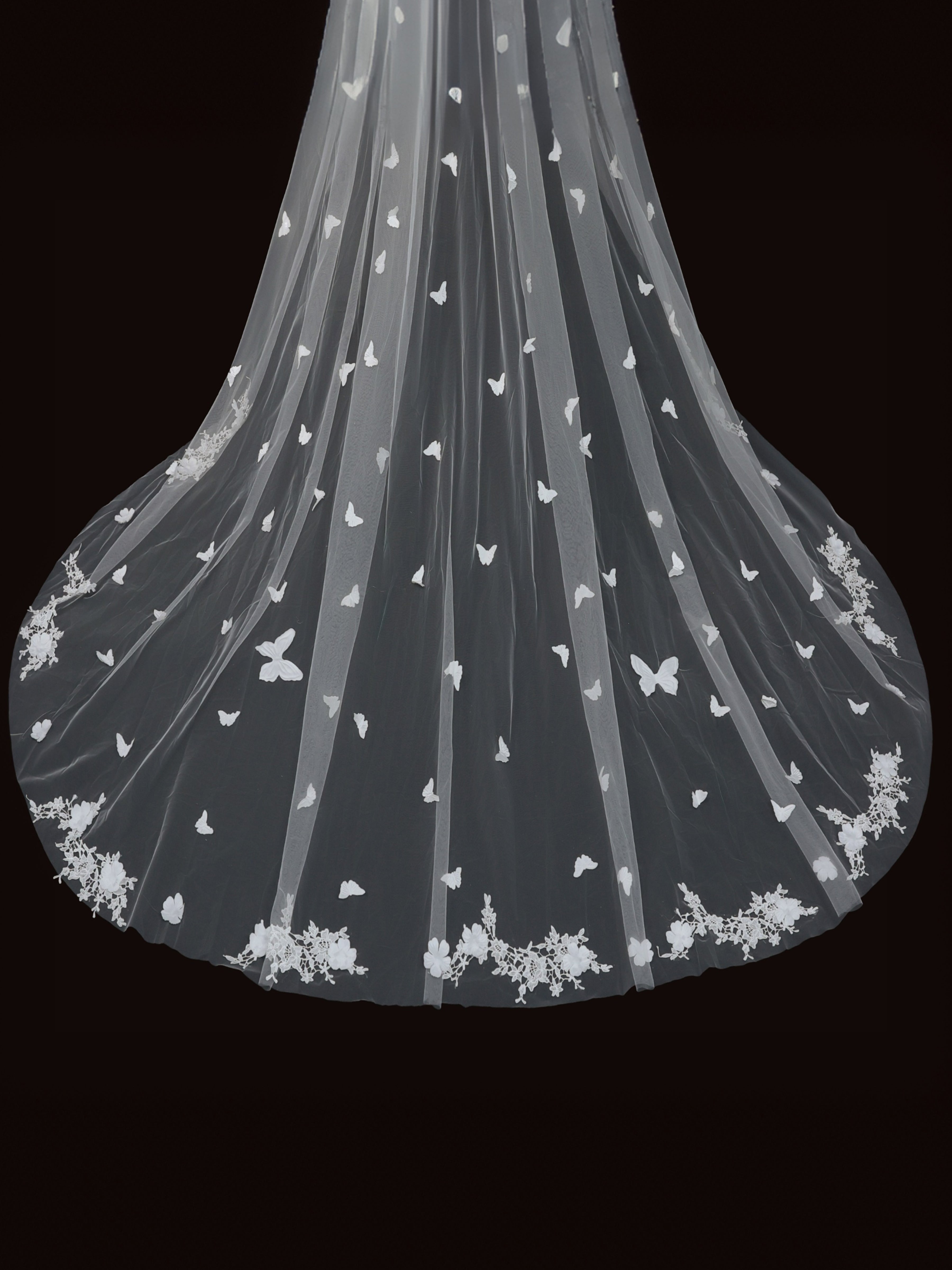 ROVDESY Two-Tier Cathedral Wedding Veil with 3D Butterflies & Floral Lace Trim